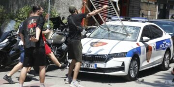 Protesta para Parlamentit, 20 protestues të shoqëruar
