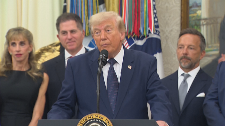 Ukraina lëshon dronët mbi Moskë, Trump: E frikshme