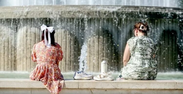 Europa përfshihet nga vala ekstreme e të nxehtit, Italia në alarm të kuq