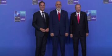 Samiti i NATO/ Kryeministri Rama pritet nga Mark Rutte dhe presidenti i Turqisë