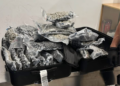Kapen në Rinas rreth 46 kilogramë drogë, u transportuan nga një çift shqiptar