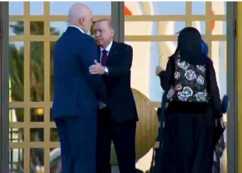 Kryeministri Rama dhe bashkëshortja në Ankara, priten nga Erdogan