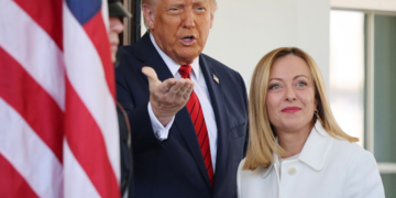 Trump poston foton e Melonit: Nevojitet urdhër kufizues