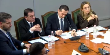 Pse mbahet ende Meta në burg dhe Berisha detyrim paraqitje?Si përgjigjet kreu i SPAK