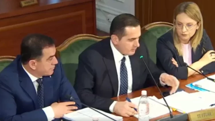 “Ligjet”/ Deputeti i PS e pyet për ’21 Janarin’, ja si përgjigjet Klodian Braho