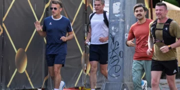 VIDEO/I veshur sportiv, Macron vrapon në rrugët e Ankarasë përpara samitit të NATO-s