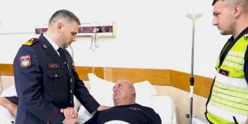 Efektivët e plagosur në Spitalin e Traumës, vizitohen nga Drejtori i Përgjithshëm