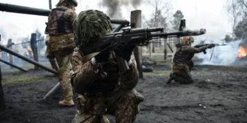 Ukraina kërkon 6.6 miliardë euro nga fondi i paqes i BE për ndihmë ushtarake