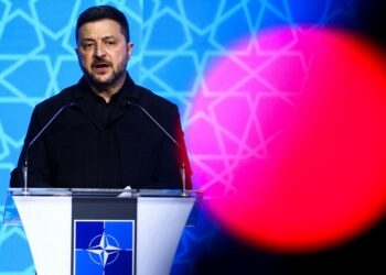 Zelensky bën thirrje nga Ankaraja: Ukraina të anëtarësohet në NATO
